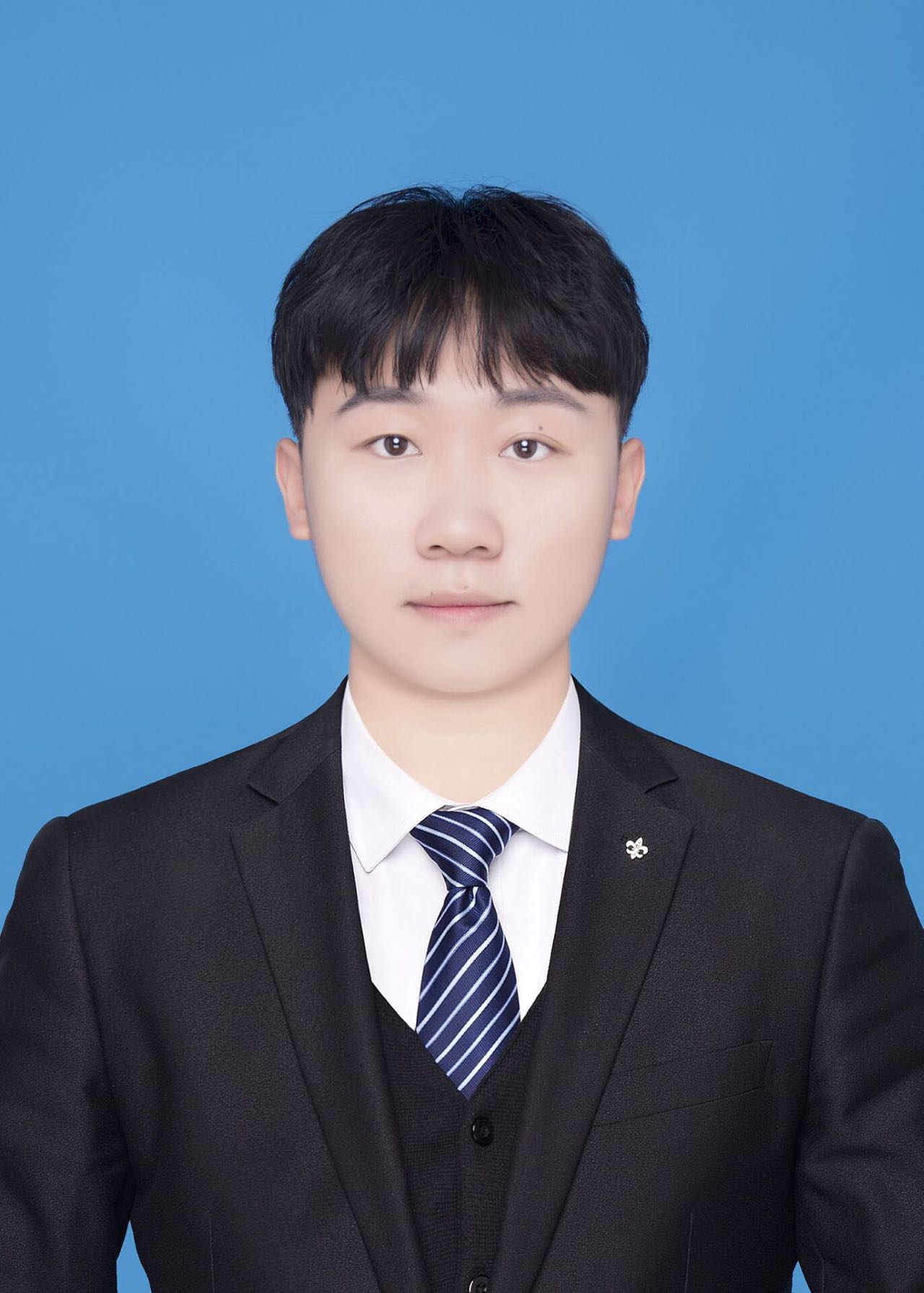 范智煊——2022级思想政治辅导员